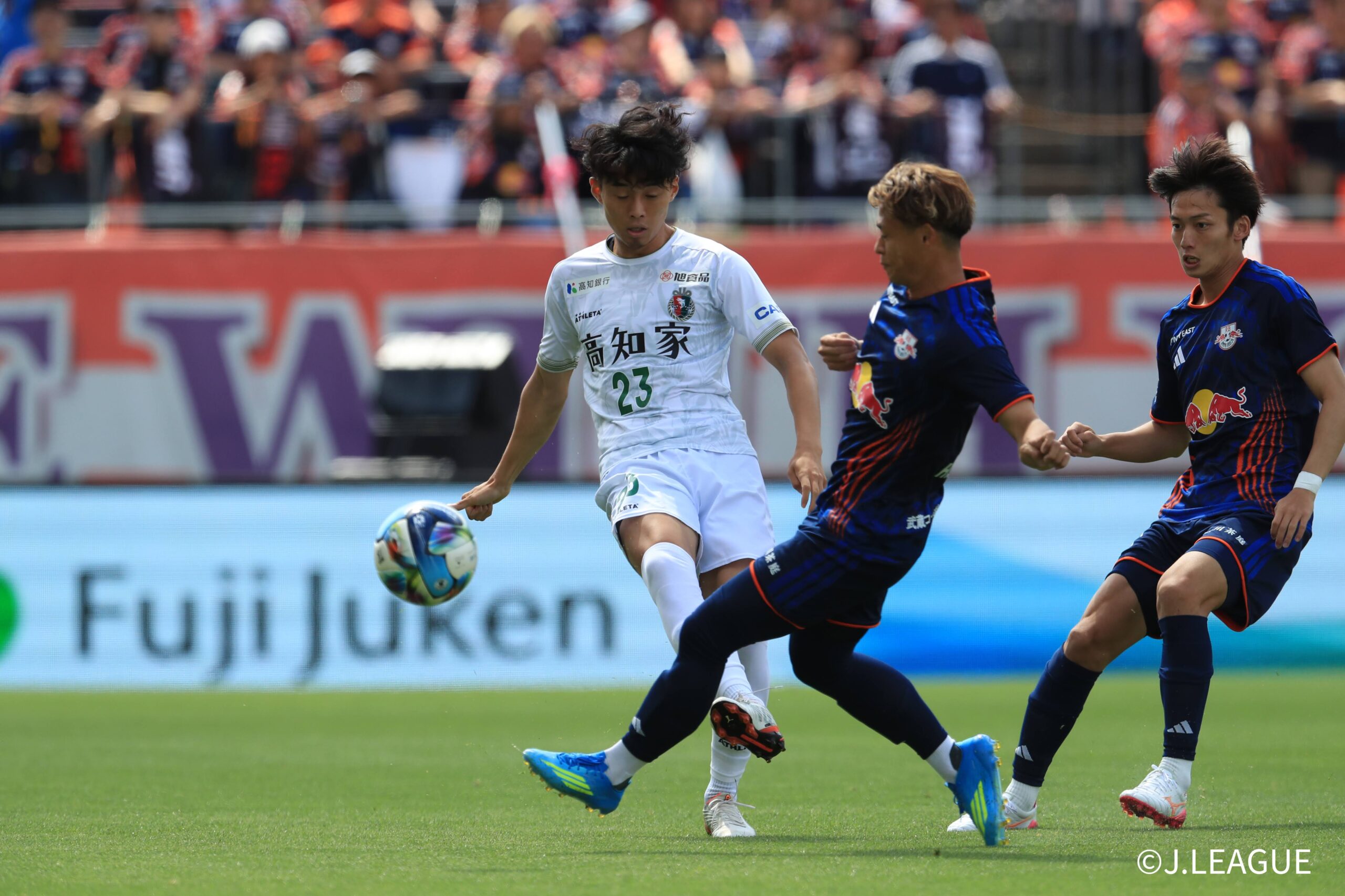 RB Omiya Ardija v Kochi United SC - J.LEAGUE MEIJI YASUDA J2/J3 100 YEAR VISION LEAGUE Playoff Round