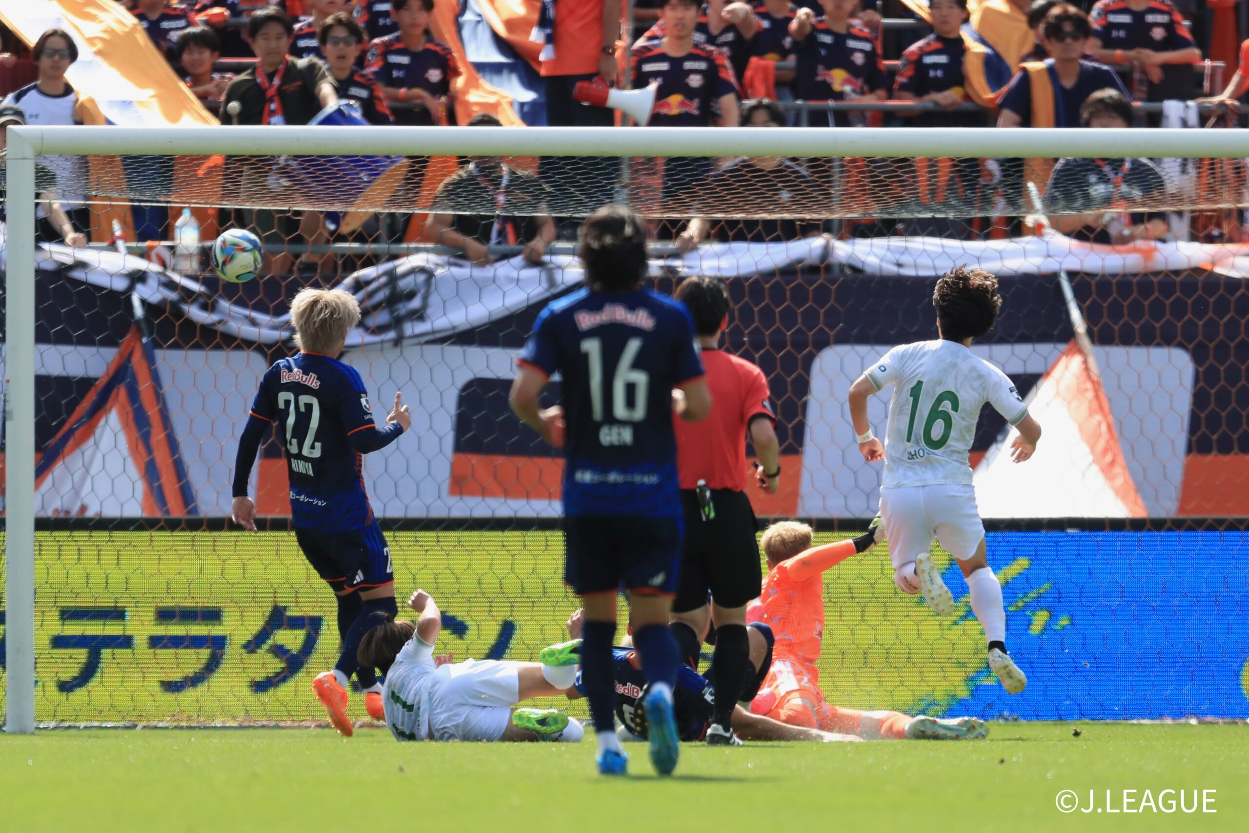 RB Omiya Ardija v Kochi United SC - J.LEAGUE MEIJI YASUDA J2/J3 100 YEAR VISION LEAGUE Playoff Round