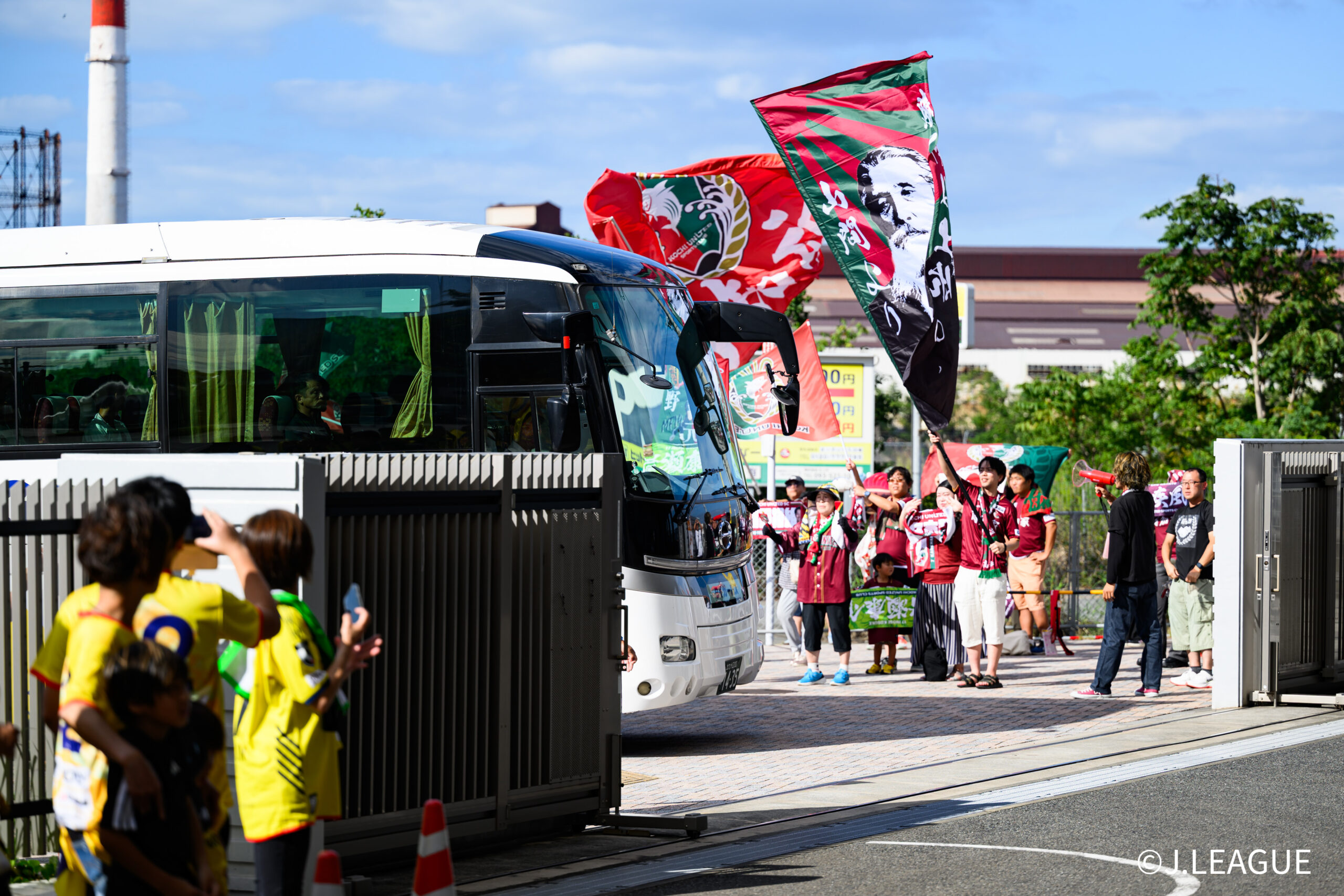 Giravanz Kitakyushu v Kochi United SC - J.LEAGUE MEIJI YASUDA J3